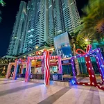 Danga Bay Beach View 4 Pax Apartment