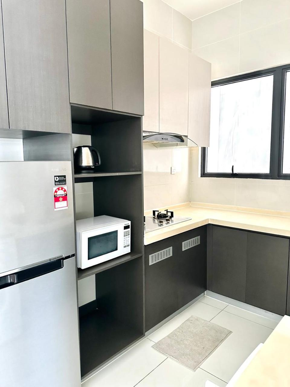 Apartment Danga Bay View 4 Pax *